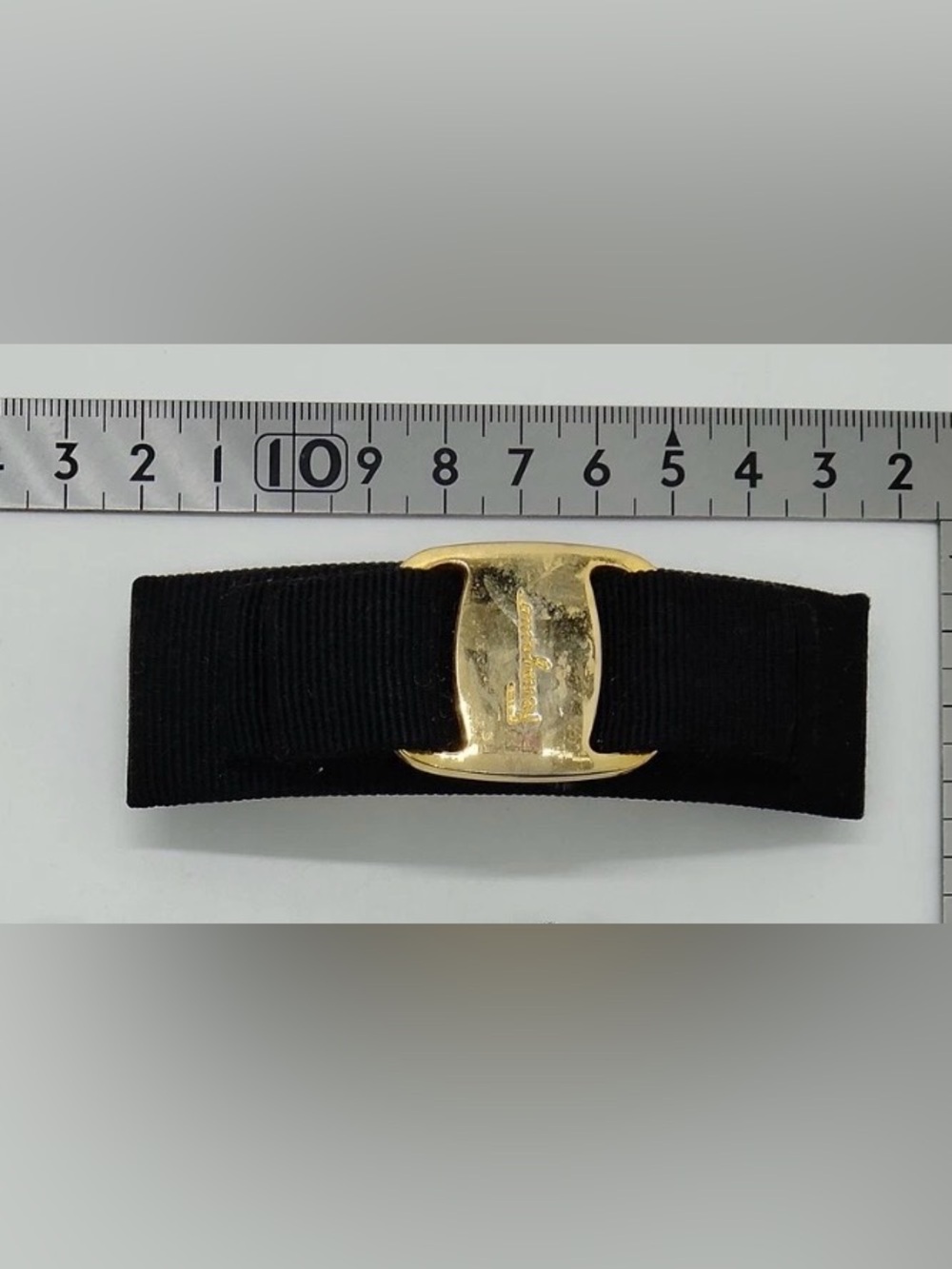 Salvatore Ferragamo Black and Gold Ribbon Hair Clip with box - Picture 4 of 6